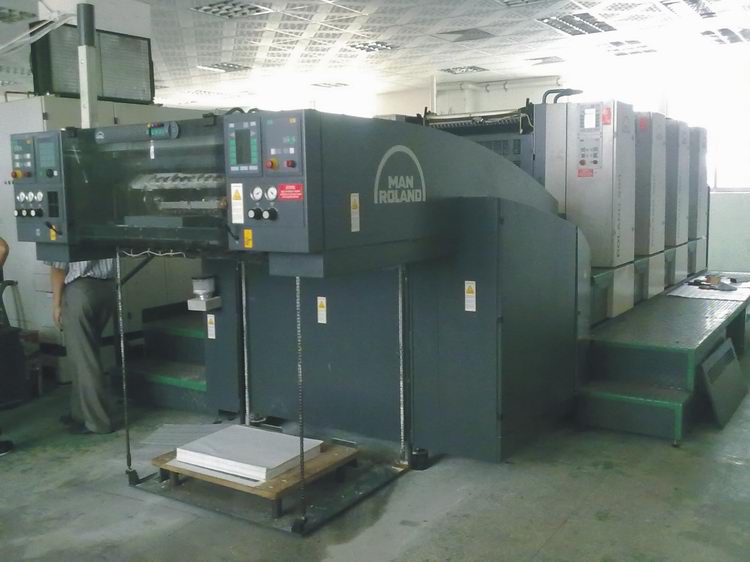 罗兰500印刷机加装UV系统