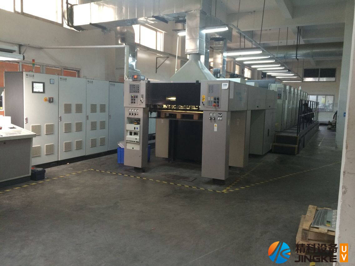 曼罗兰ROLAND 700印刷机加装UV9