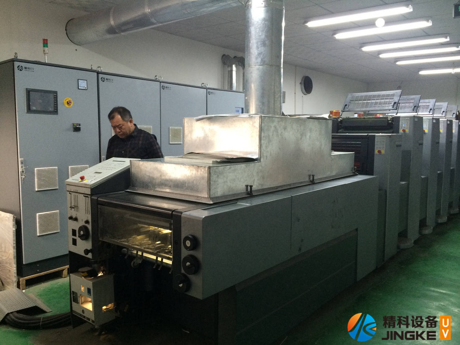 海德堡速霸SM52加装UV设备