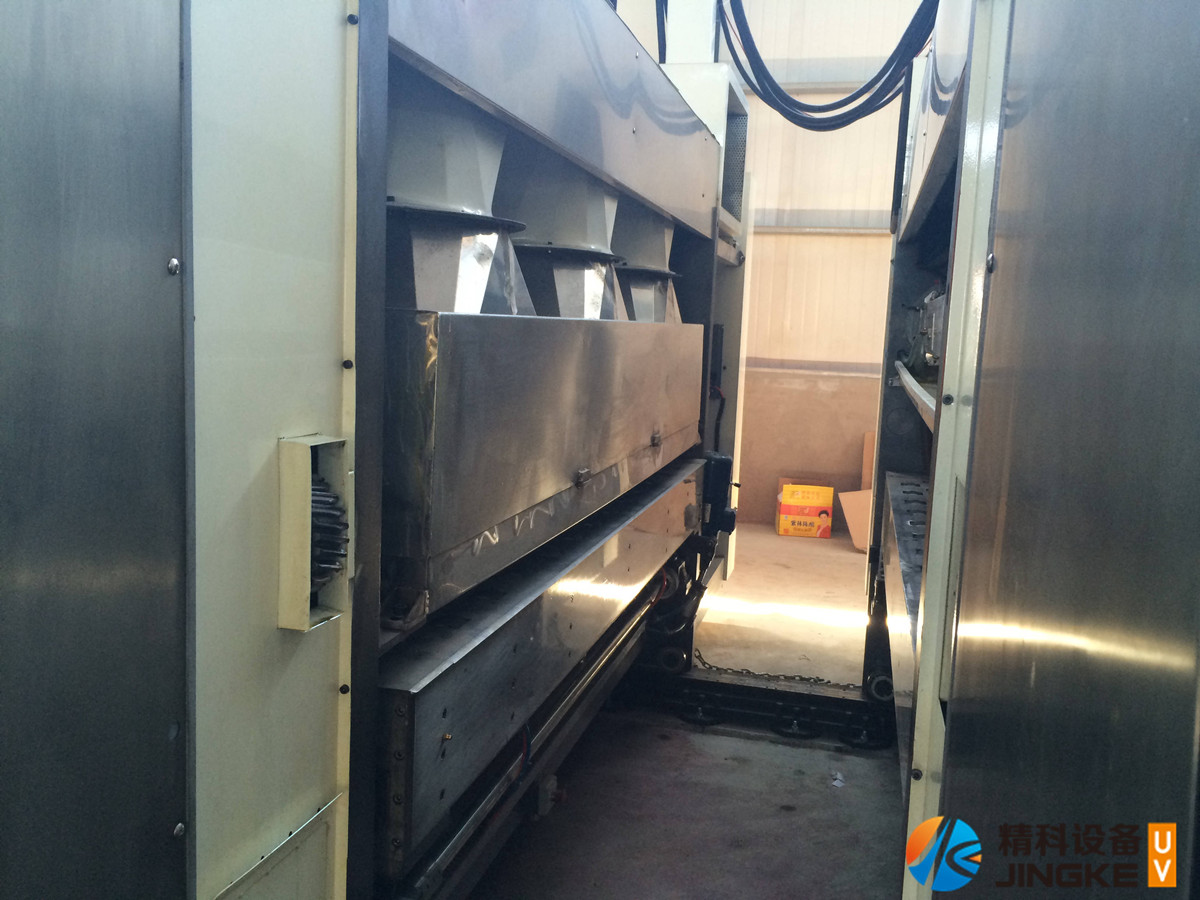 水墨印刷机加装UV设备6