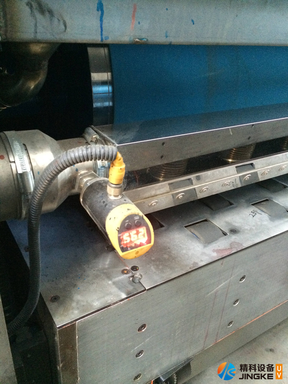 水墨印刷机加装UV设备7